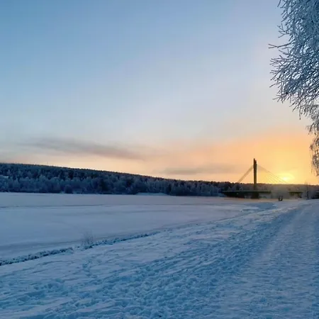 Cozy Near The Center Рованиеми